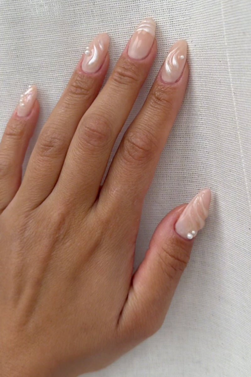 Beach Vacation Look - Katrine Regnbue | Nailster Denmark