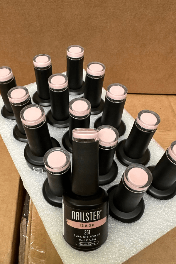 Creamy Nude · 261 | Nailster Denmark