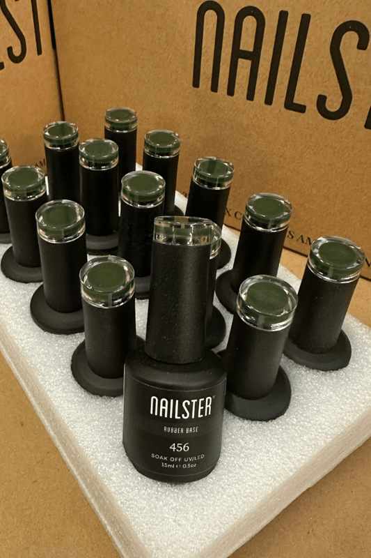Dark Green · 456 | Nailster Denmark