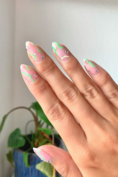 Electric Green  · 69 - Hand