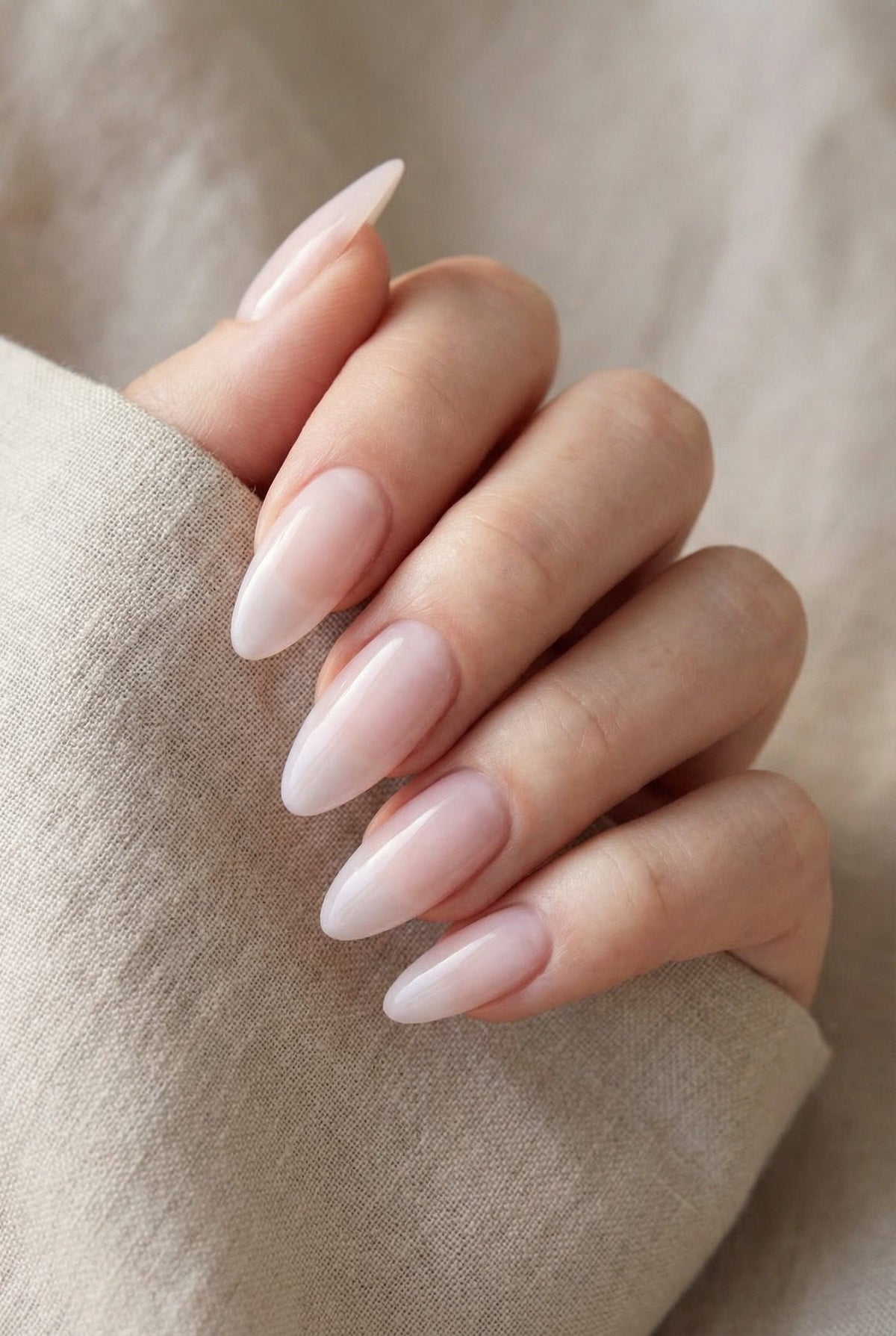 Pillow Talk · 517 | Nailster Denmark