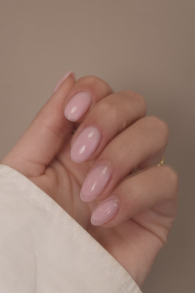 Delicate Pink · 432 - Hand