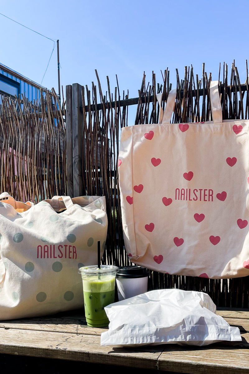 Tote Bag - Dusty Green Dots | Nailster Denmark