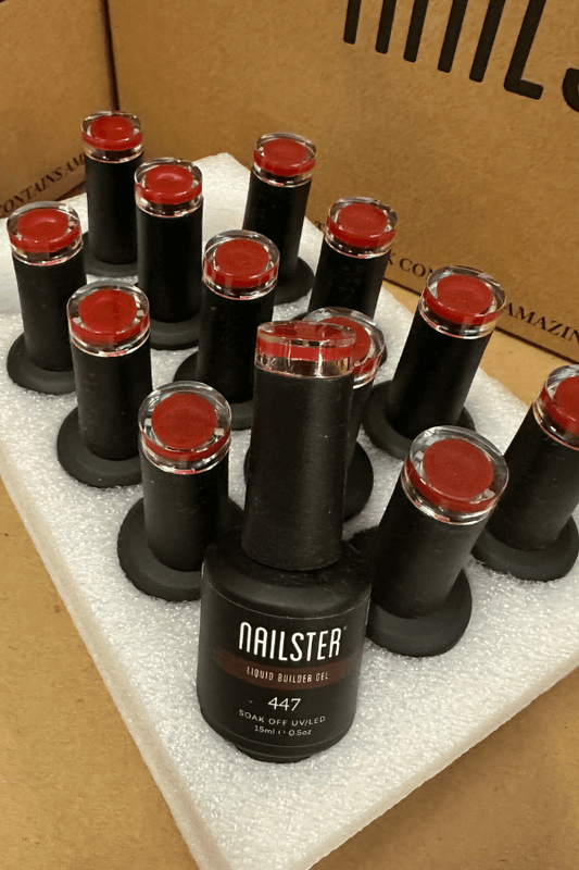 True Red · 447 | Nailster Denmark